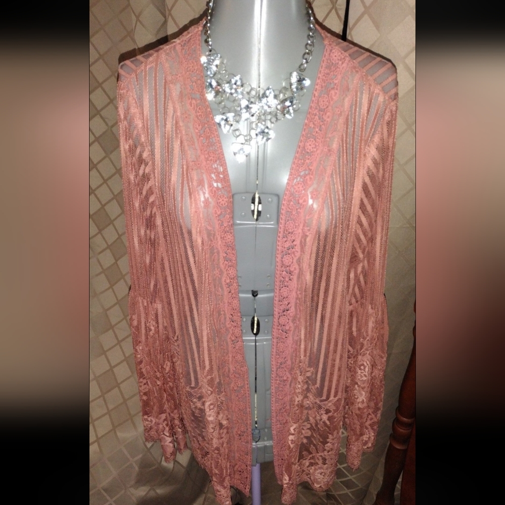 Xhilaration Rose Gold Lace Cardigan w/ Floral Trim Women's Size XL LIKE NEW